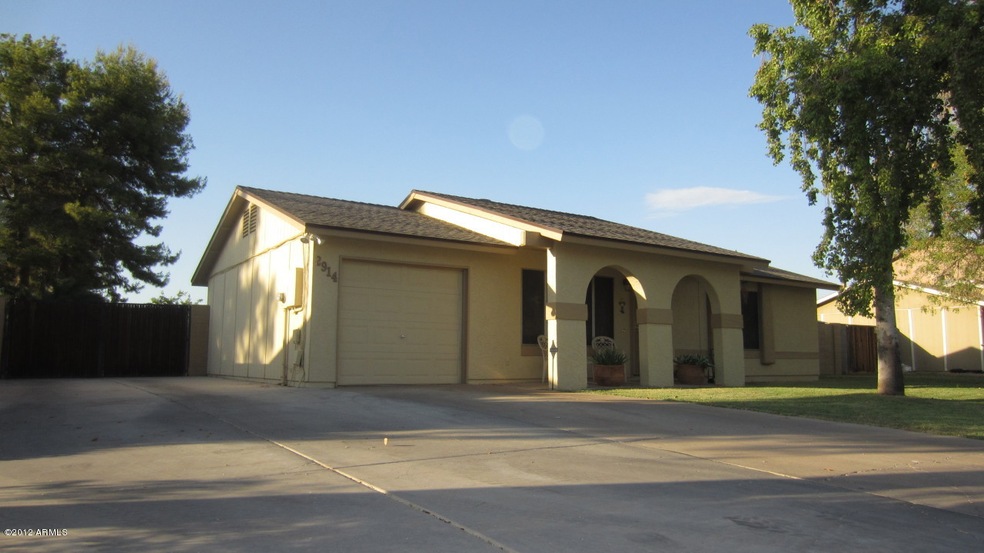 2914 E Juanita Ave, Mesa, AZ 85204