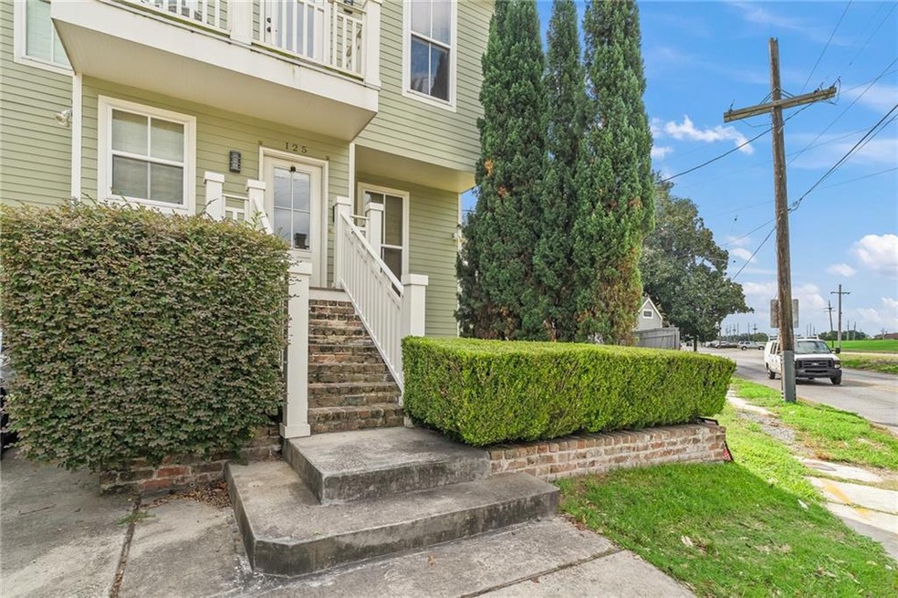 125 Broadway St, New Orleans, LA 70118 - photo 1