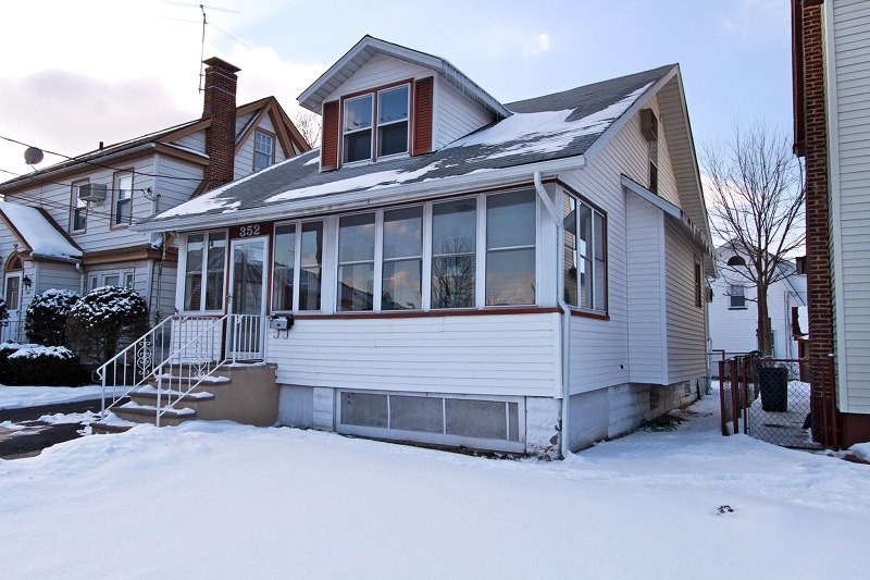 352-354 Monmouth Rd, Elizabeth, NJ 07208 - photo 1