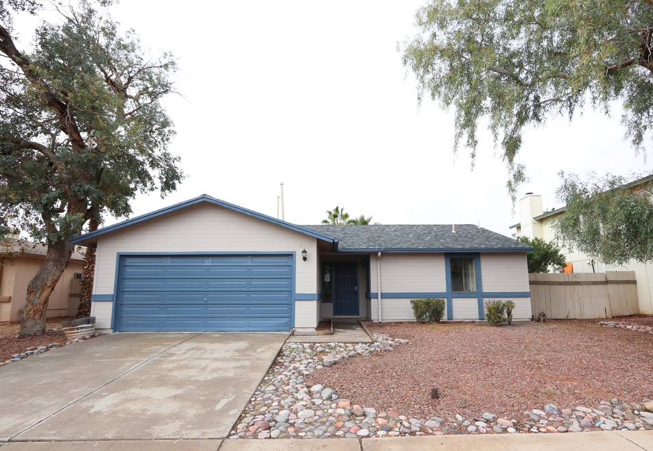 5861 N Belbrook Dr, Tucson, AZ 85741 - photo 1