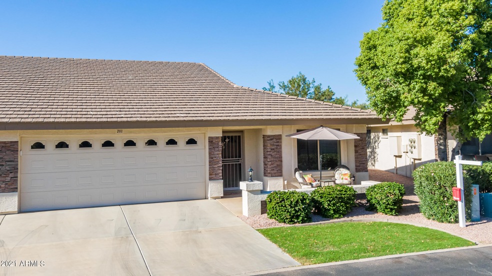 11069 E Kilarea Ave unit 201, Mesa, AZ 85209 - photo 1