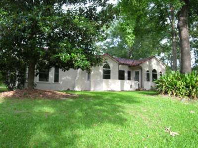 824 N James Ave, McComb, MS 39648 - photo 1