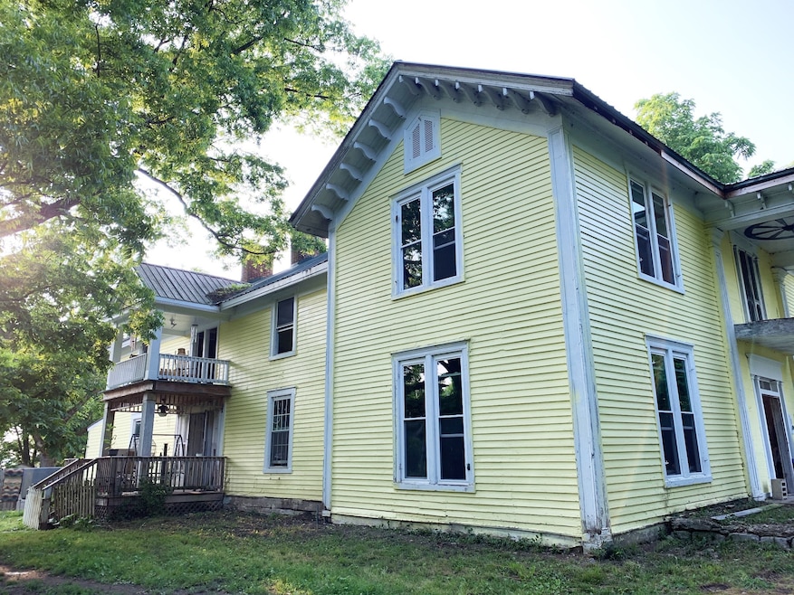 190 Hawthorne Rd, Shelbyville, TN 37160 - photo 1