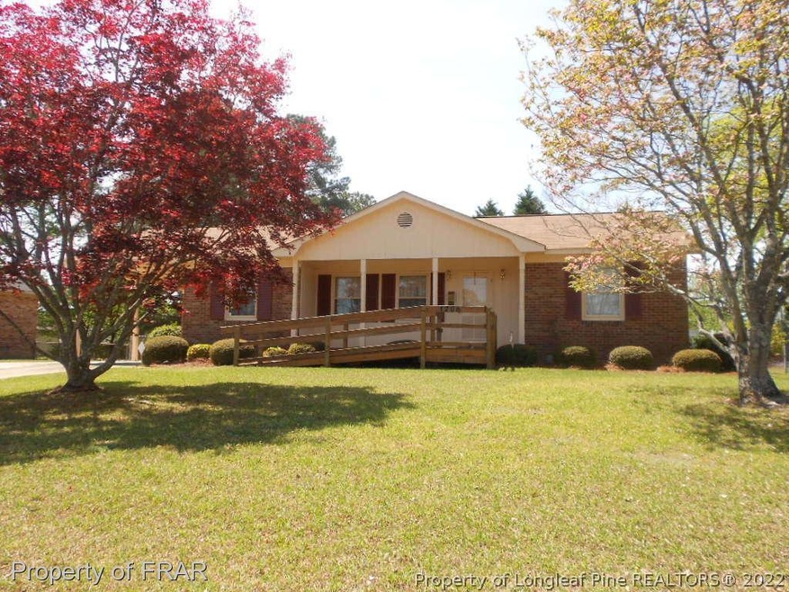 1206 Castle Rock Dr, Fayetteville, NC 28304 - photo 1