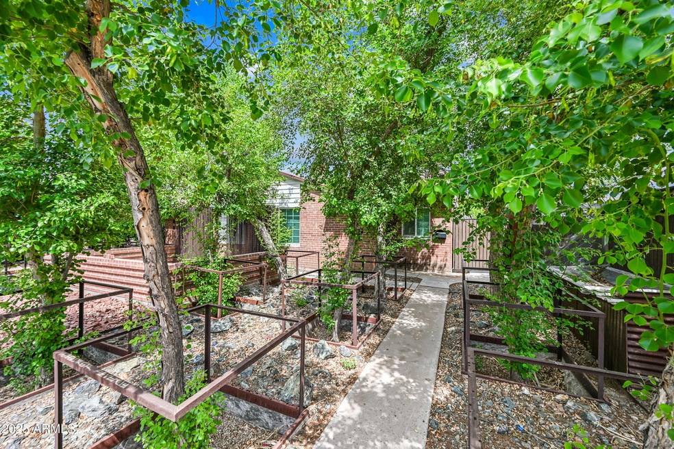 2709 N 7th St, Phoenix, AZ 85006 - photo 1