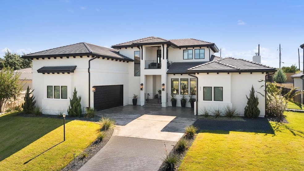 For Sale $1,595,000 • Co-Listing Agent