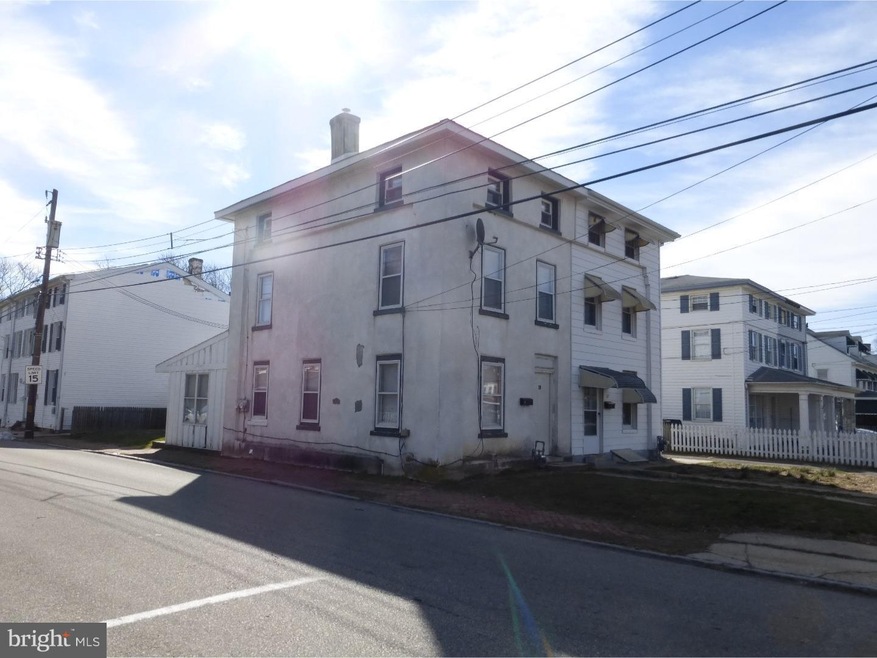 19 Main St, Brookhaven, PA 19015 - photo 1