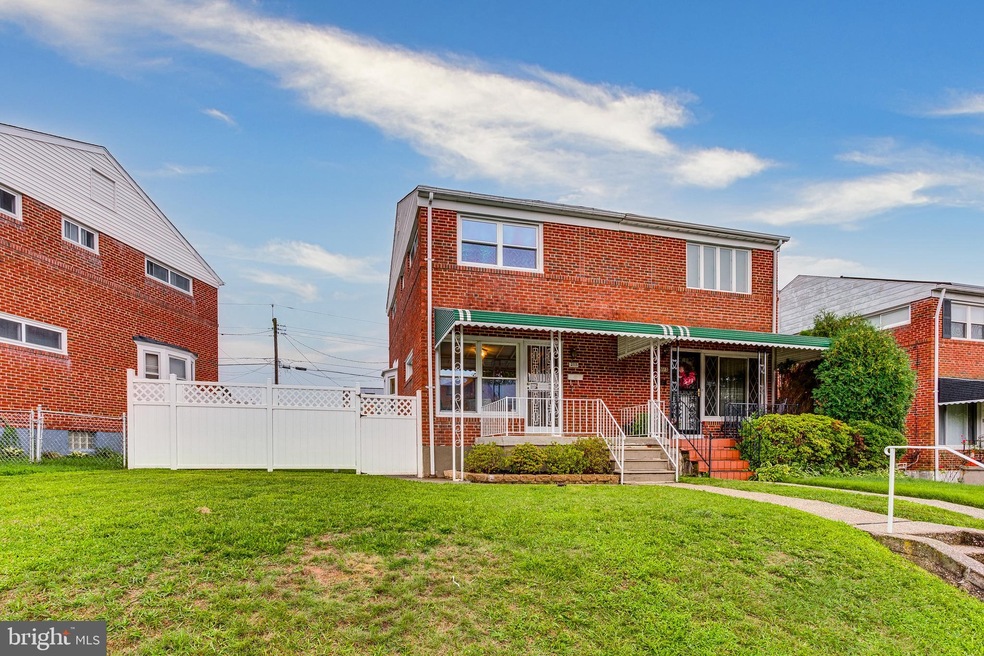 2115 Walshire Ave, Baltimore, MD 21214 - photo 1