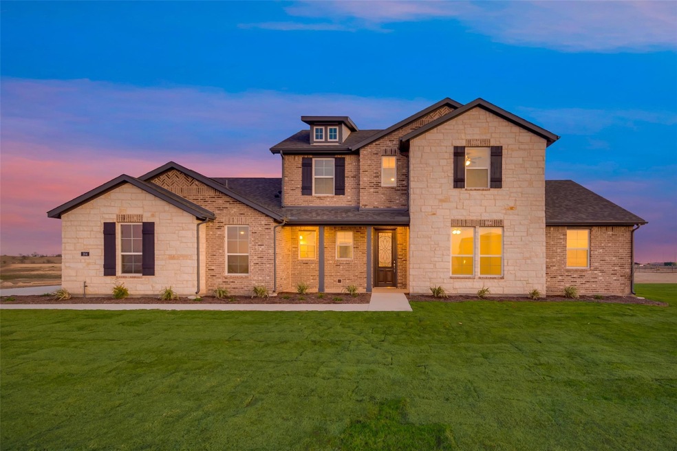 164 Hillock Ct, Decatur, TX 76234 - photo 1