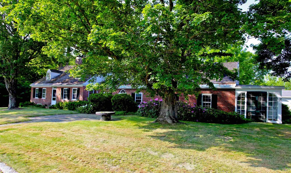 170 Morgan Hill Rd, New London, NH 03257 - photo 1