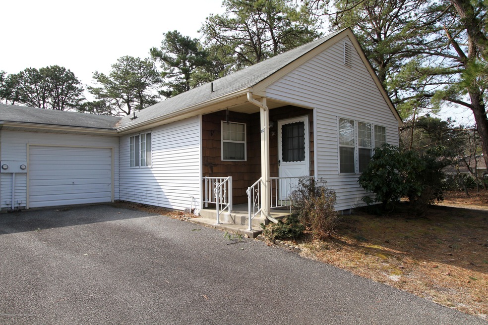 WElcome To 9-c Dartmouth St