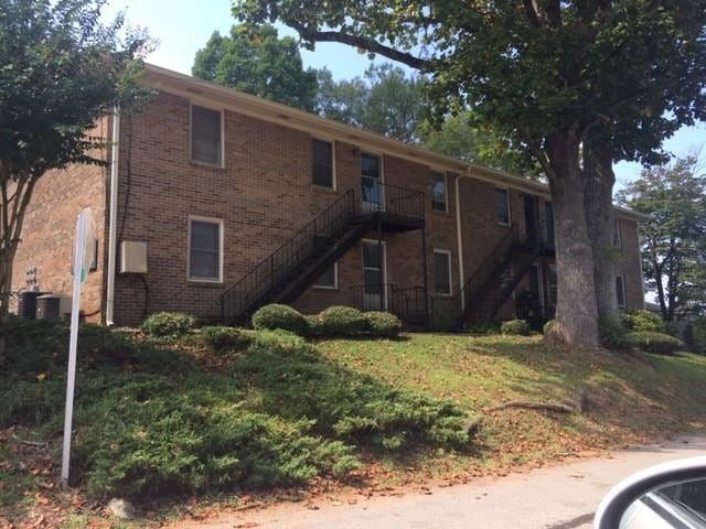 375 Power Ave, Buford, GA 30518 - photo 1