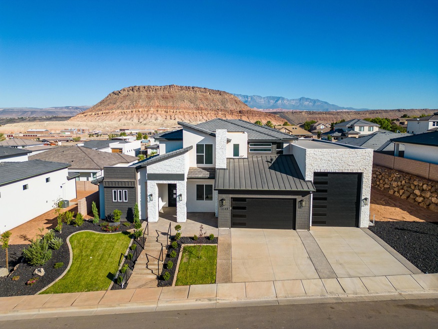 100-1449 Centaurus Way, Washington