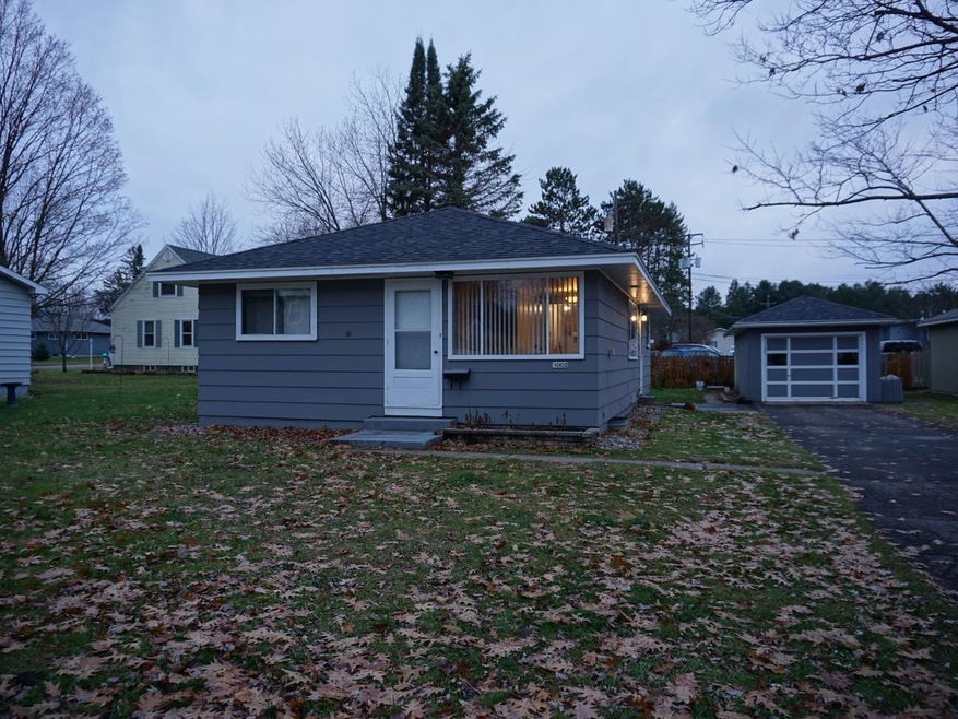 1002 Elm St, Merrill, WI 54452 - photo 1