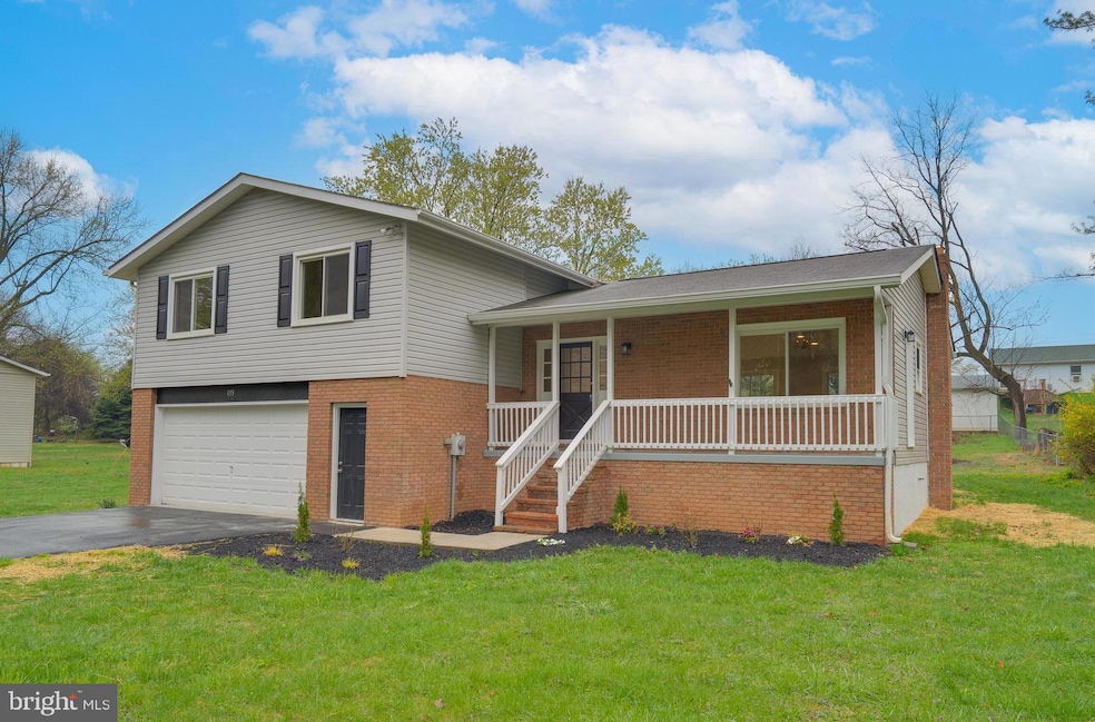 Under Contract $389,900