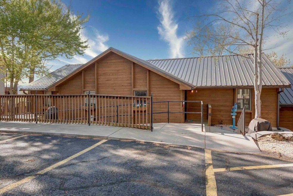366 Notch Lane Unit 2