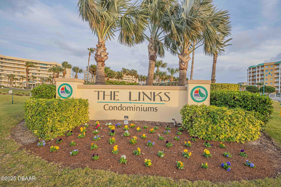 HARBOUR VILLAGE GOLF