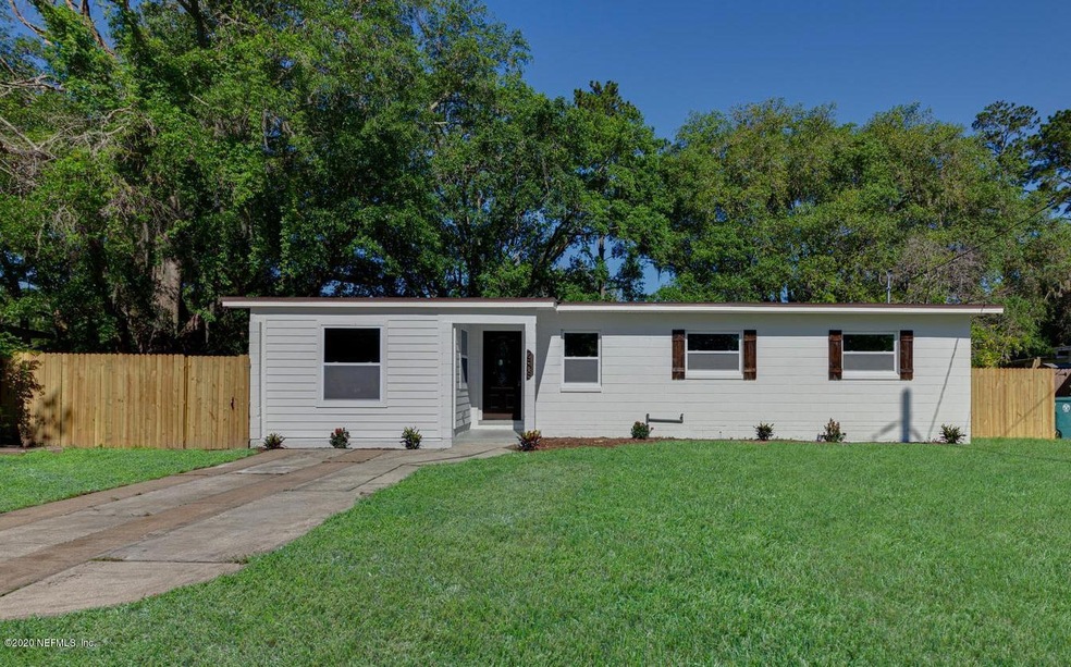 2808 Parr Ct W, Jacksonville, FL 32216 - photo 1