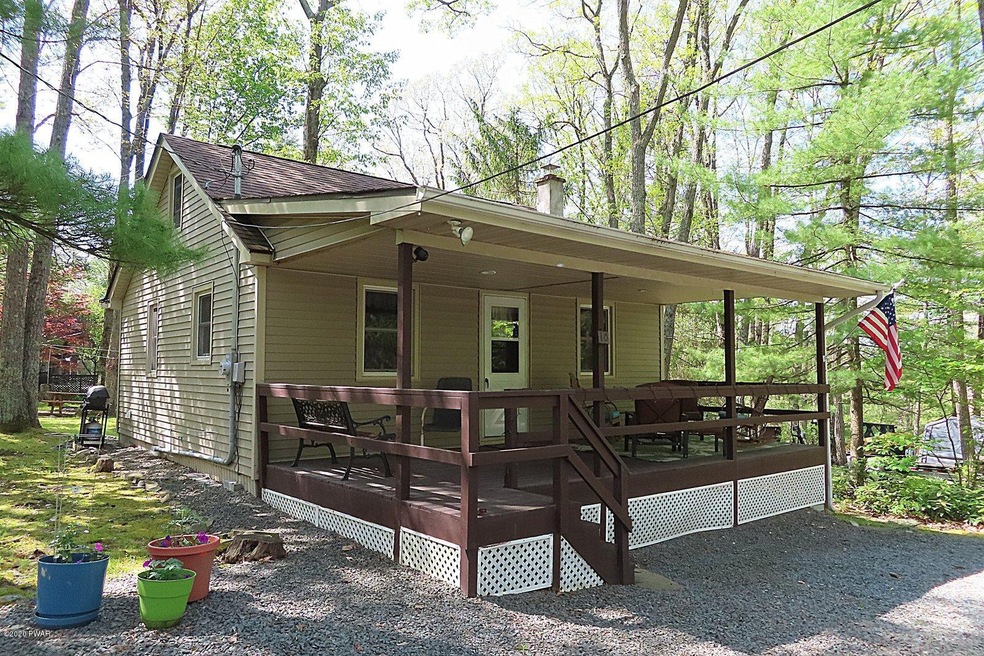 10 5th St, Hawley, PA 18428 - photo 1