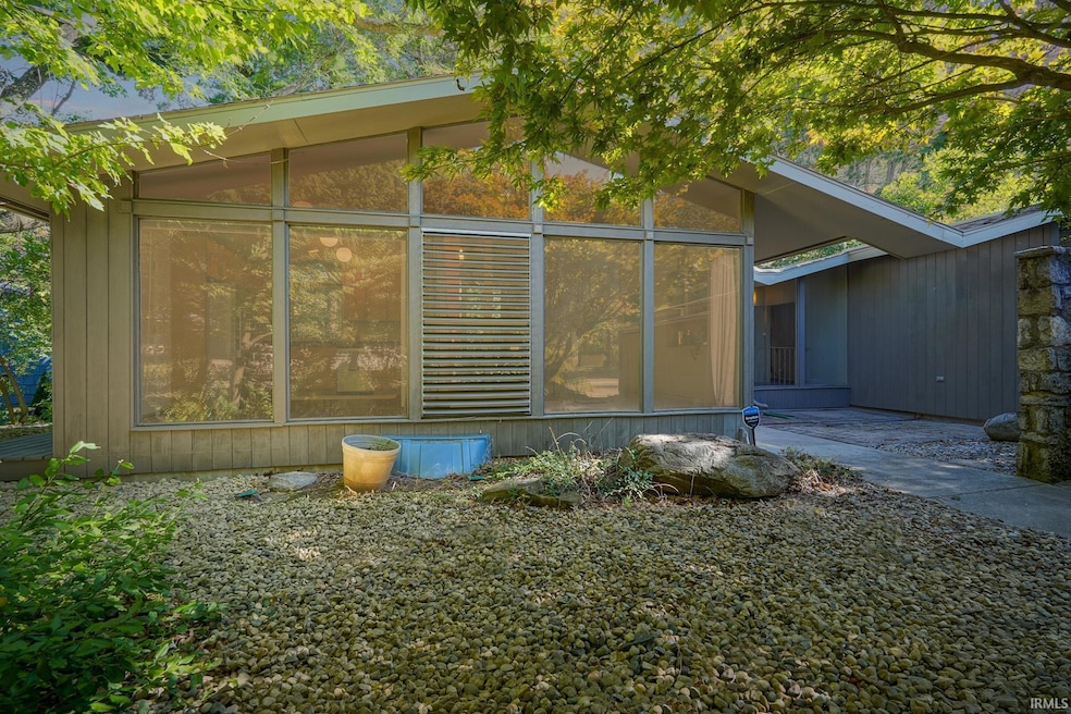 188 Blueberry Ln, West Lafayette, IN 47906 - photo 1