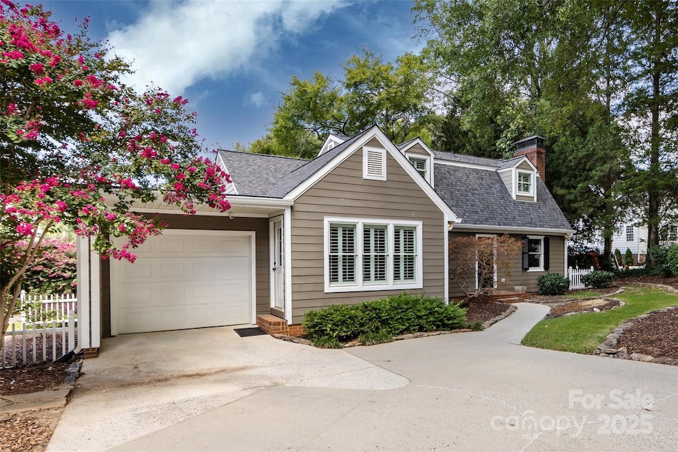 Welcome home to 757 Concord Rd, just 0.7 of a  mile from Downtown Davidson