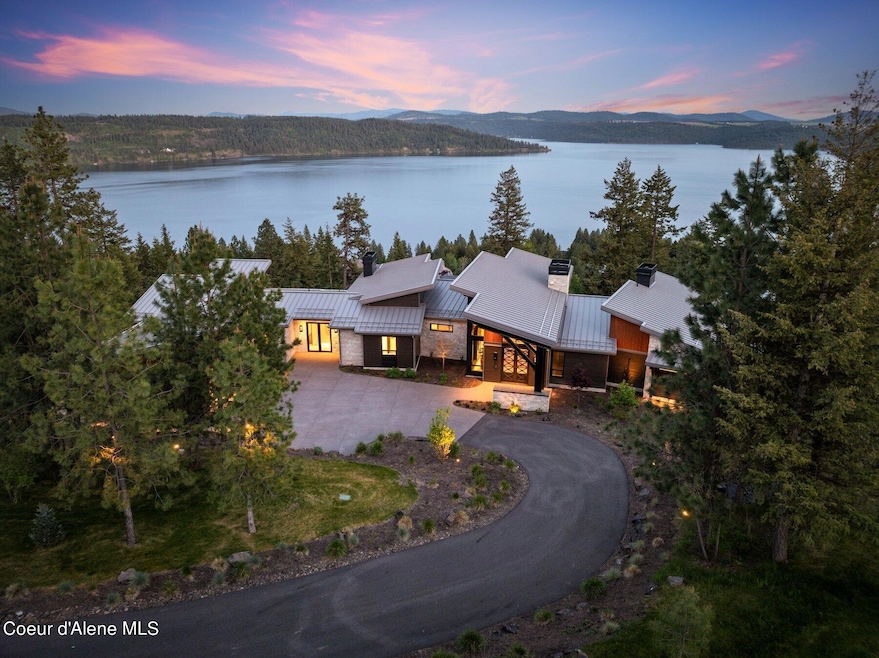For Sale $8,500,000 • Co-Listing Agent