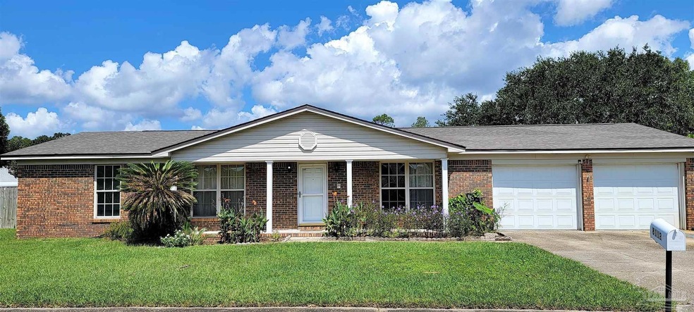 8112 Camelford Dr, Pensacola, FL 32506 - photo 1