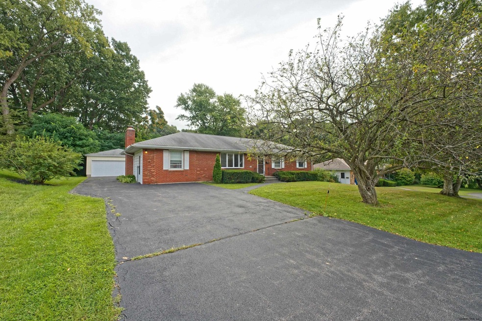 4 Mccartney Dr, Albany, NY 12211 - photo 1