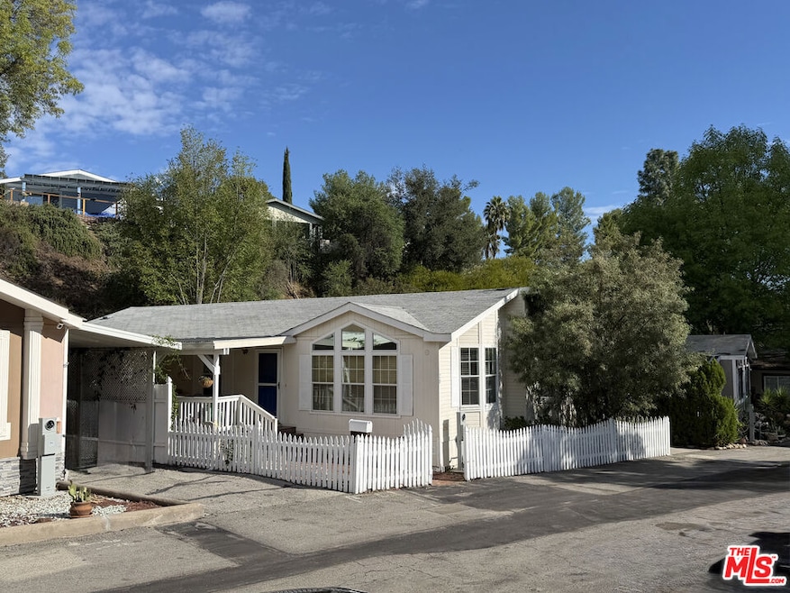 4201 Topanga Canyon Blvd unit 28, Woodland Hills, CA 91364 - photo 1