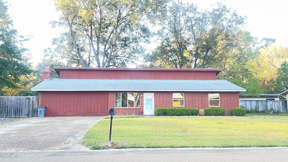 3232 Stark Dr, Pearl, MS 39208 - photo 1