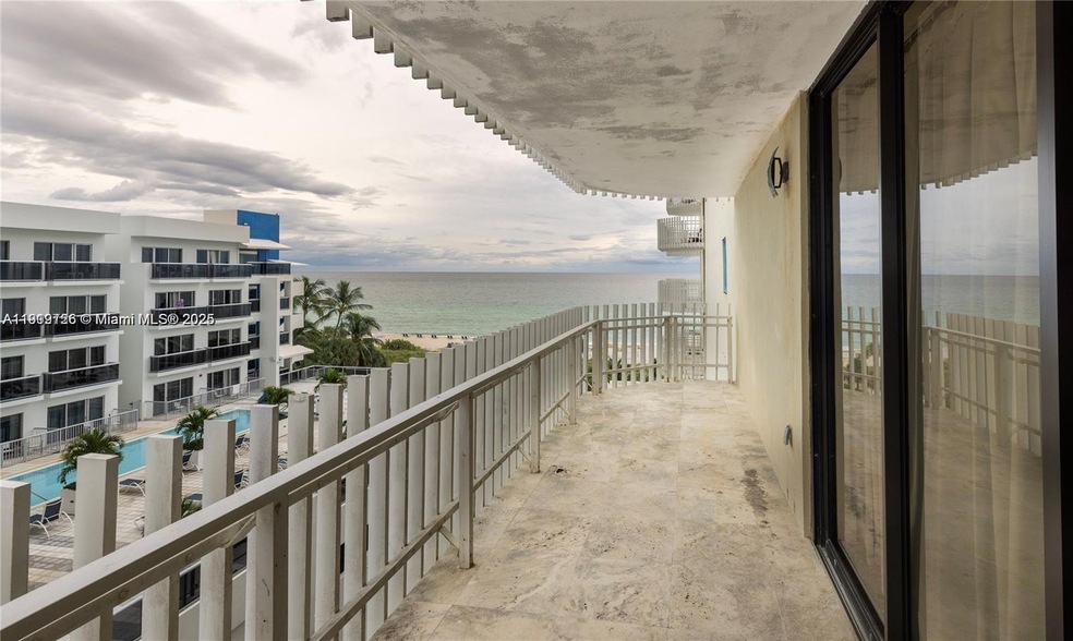 Le Trianon Condominium unit 7D, Miami Beach, FL 33140 - photo 1