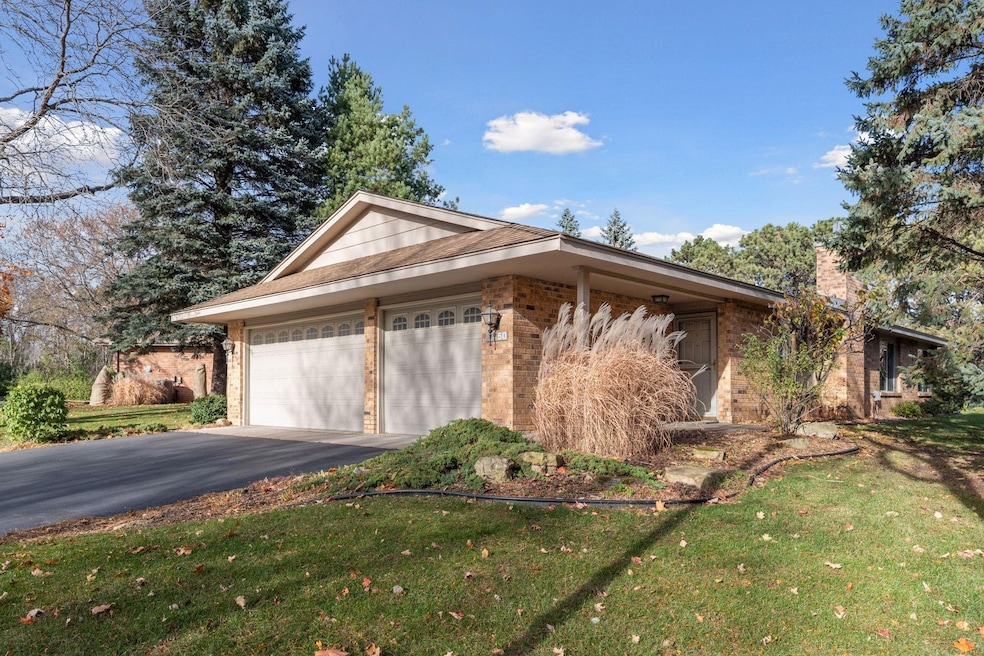 For Sale $695,000 • Co-Listing Agent