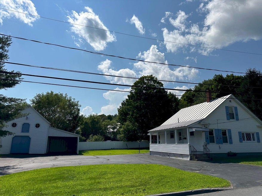 20 Bennett Ave, Skowhegan, ME 04976 - photo 1