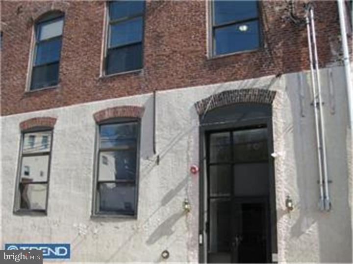 219 Krams Ave unit B3, Philadelphia, PA 19127 - photo 1