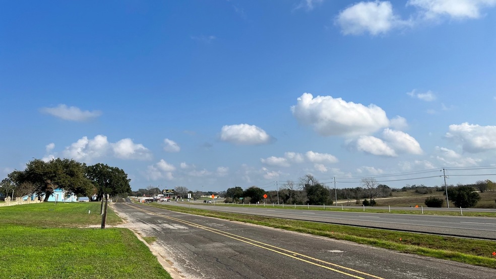 13560 W Washington St