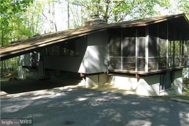 2075 Lakeside Dr, Harpers Ferry, WV 25425 - photo 1