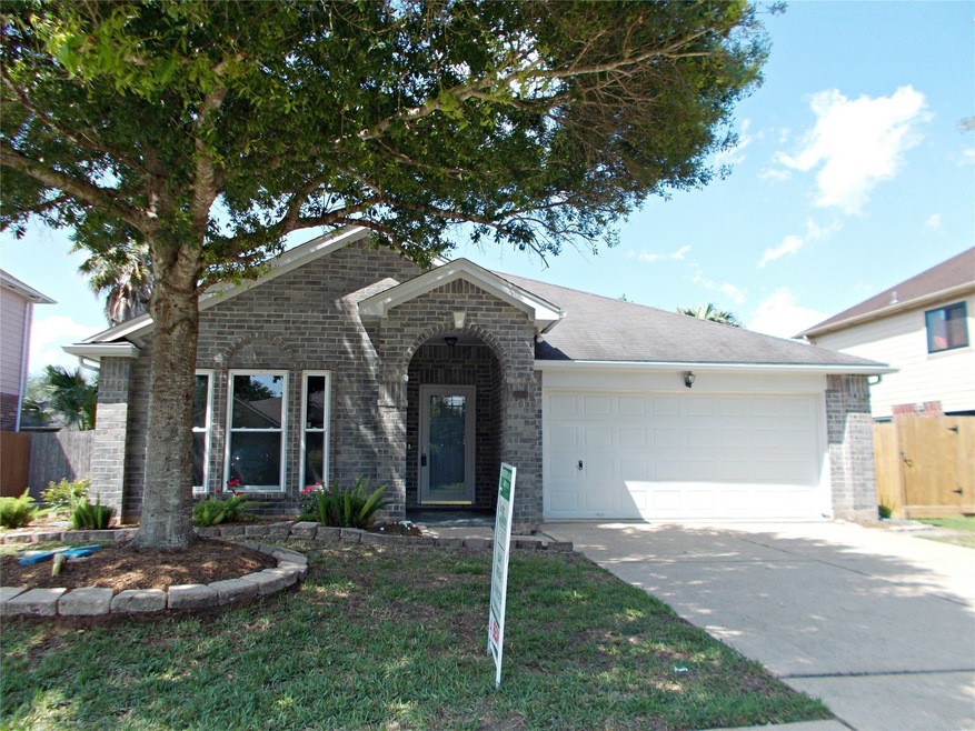 4505 Fox Run St, Pearland, TX 77584 - photo 1