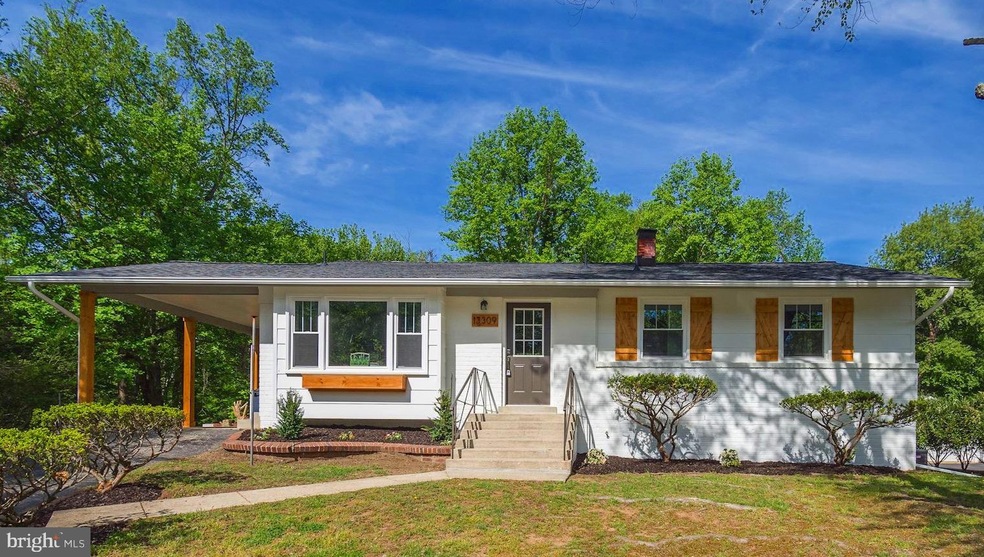 13309 Cleveland Ln, Fort Washington, MD 20744 - photo 1