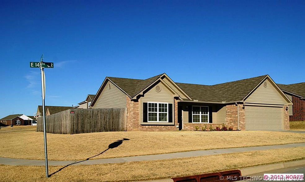403 E 148th Cir, Glenpool, OK 74033 - photo 1