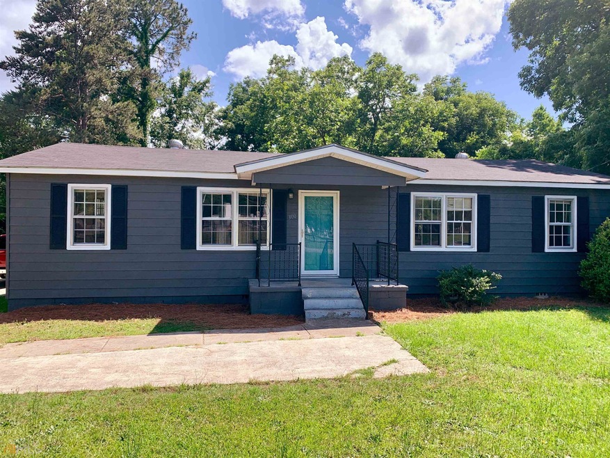 300 Academy St, Byron, GA 31008 - photo 1