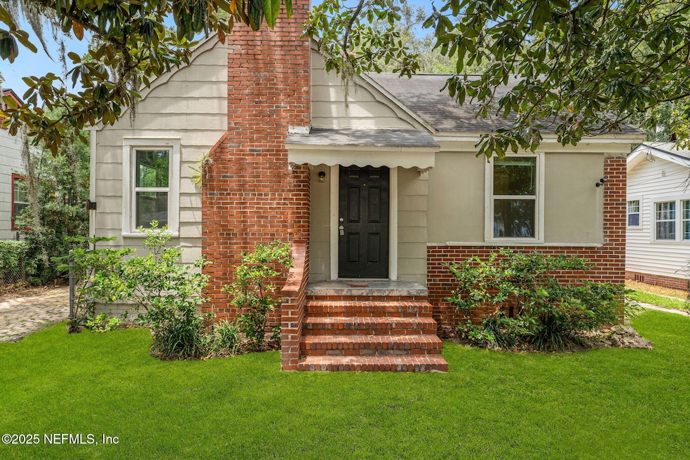 For Sale $199,000 • Co-Listing Agent