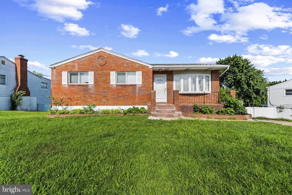 2308 Hamiltowne Cir, Rosedale, MD 21237 - photo 1