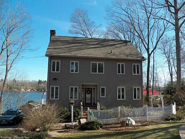 55 Lakeview Dr, Ashford, CT 06278 - photo 1