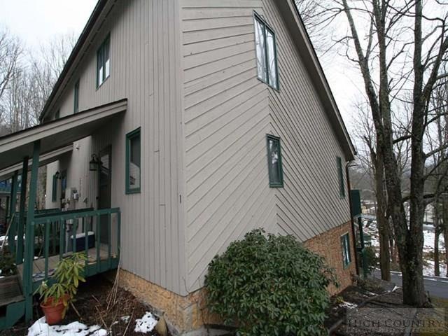 114 S Slope Cir unit 114-1, Banner Elk, NC 28604 - photo 1