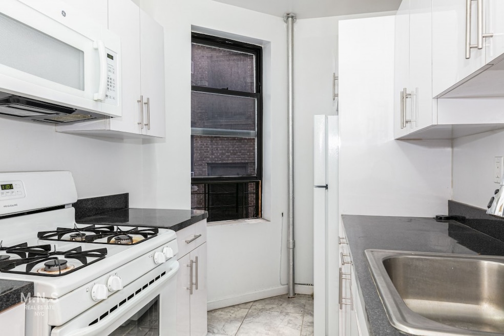 For Rent $2,225/month