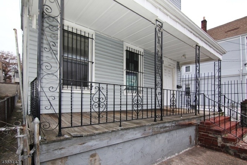 340 N 6th St, Newark, NJ 07107 - photo 1