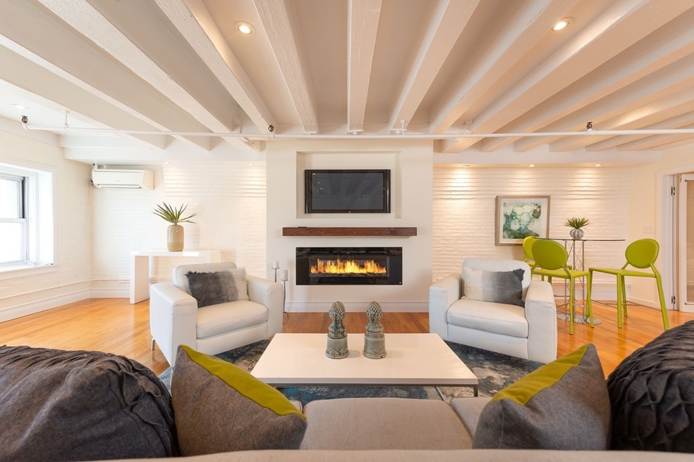 43 Commercial Wharf unit 6, Boston, MA 02110 - photo 1