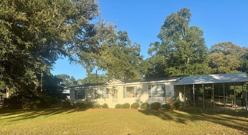 627 John Sam Rd, Bainbridge, GA 39817 - photo 1