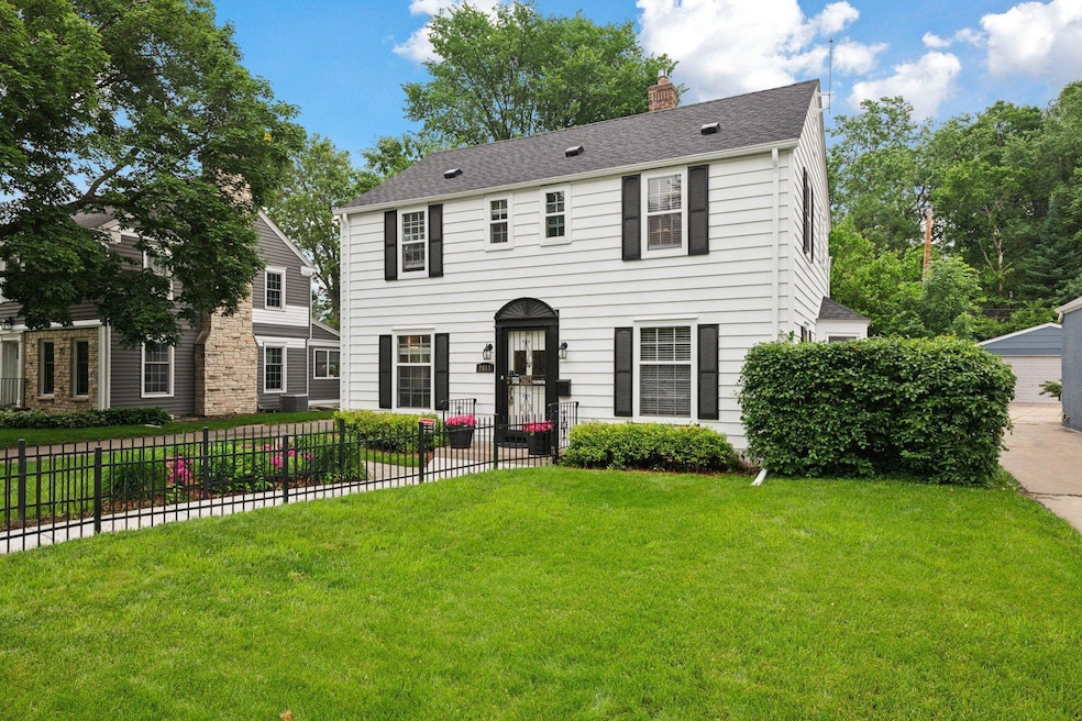 Sold $580,000 • Co-Listing Agent