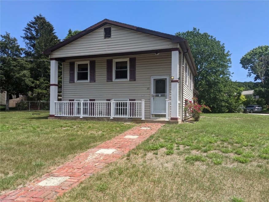 22 Claire St, West Warwick, RI 02893 - photo 1